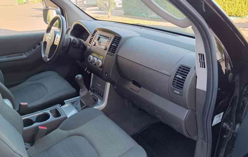 Nissan Pathfinder 2,5DCi SE 140kw - foto 13