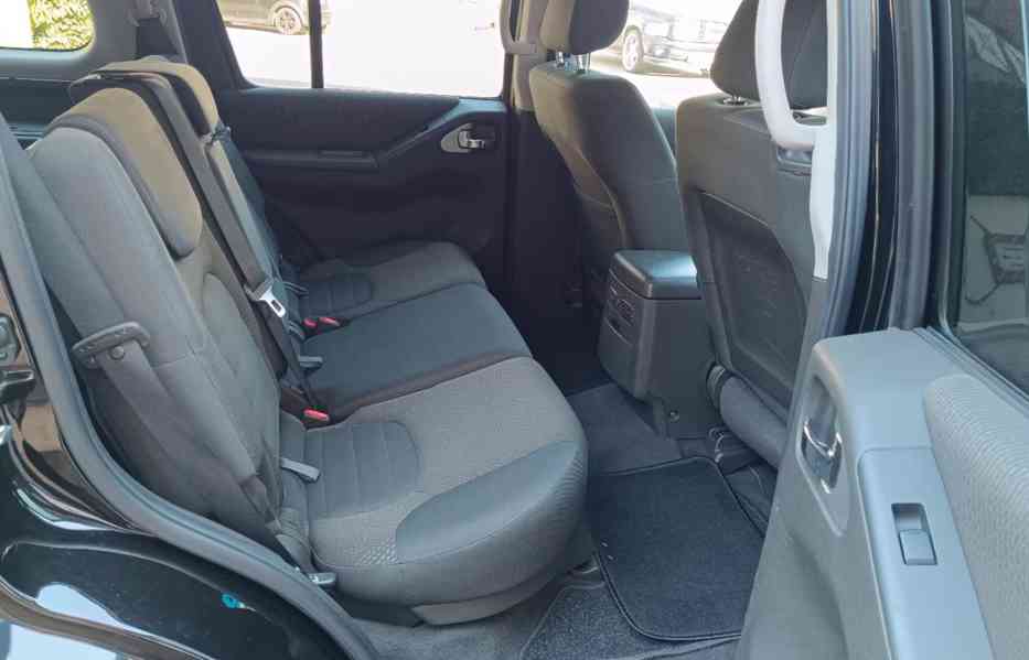 Nissan Pathfinder 2,5DCi SE 140kw - foto 9