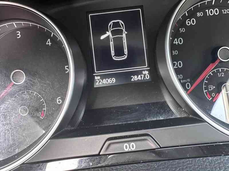 Volkswagen Golf 2,0   7 ,Rv2016, TDI 110 kW - foto 5