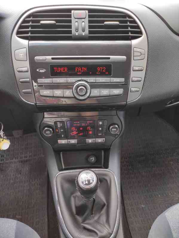 FIAT Bravo 1.9 JTD / 88kW - foto 15