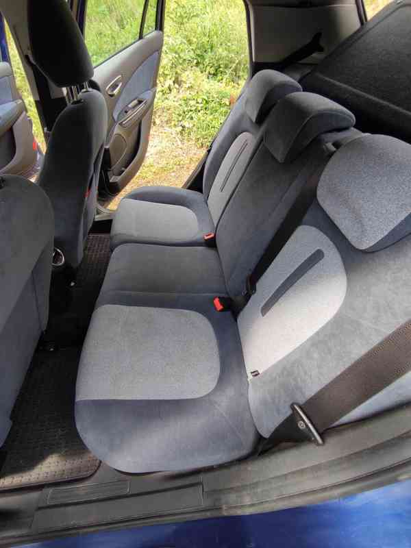 FIAT Bravo 1.9 JTD / 88kW - foto 11