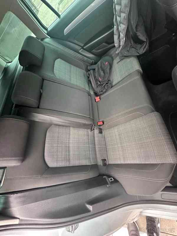 Volkswagen Passat 2,0 B8 2020 Rok 132 kw - foto 8