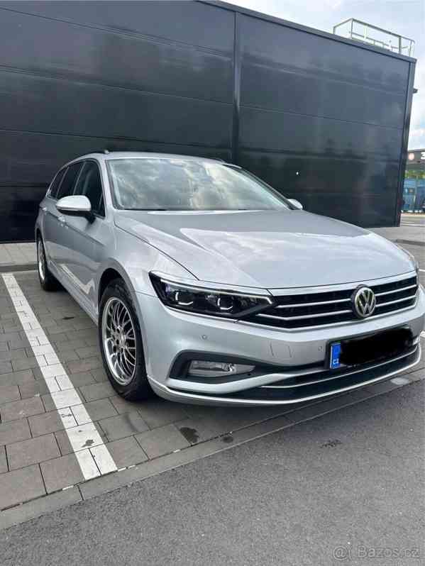 Volkswagen Passat 2,0 B8 2020 Rok 132 kw - foto 16