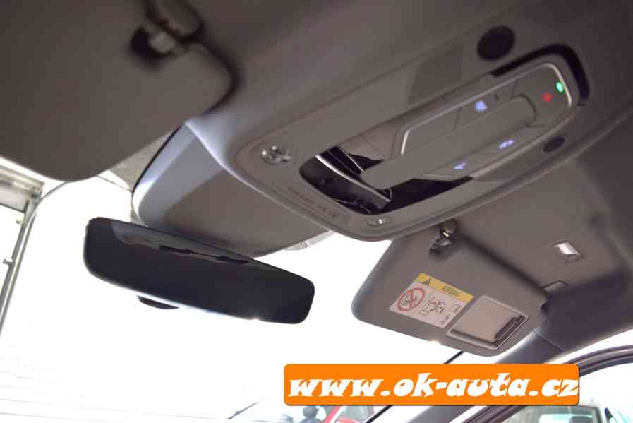 Audi A6 2.0 TDI VIRTUAL LCD PRAV.SERVIS AUDI TZ 2020-DPH - foto 26
