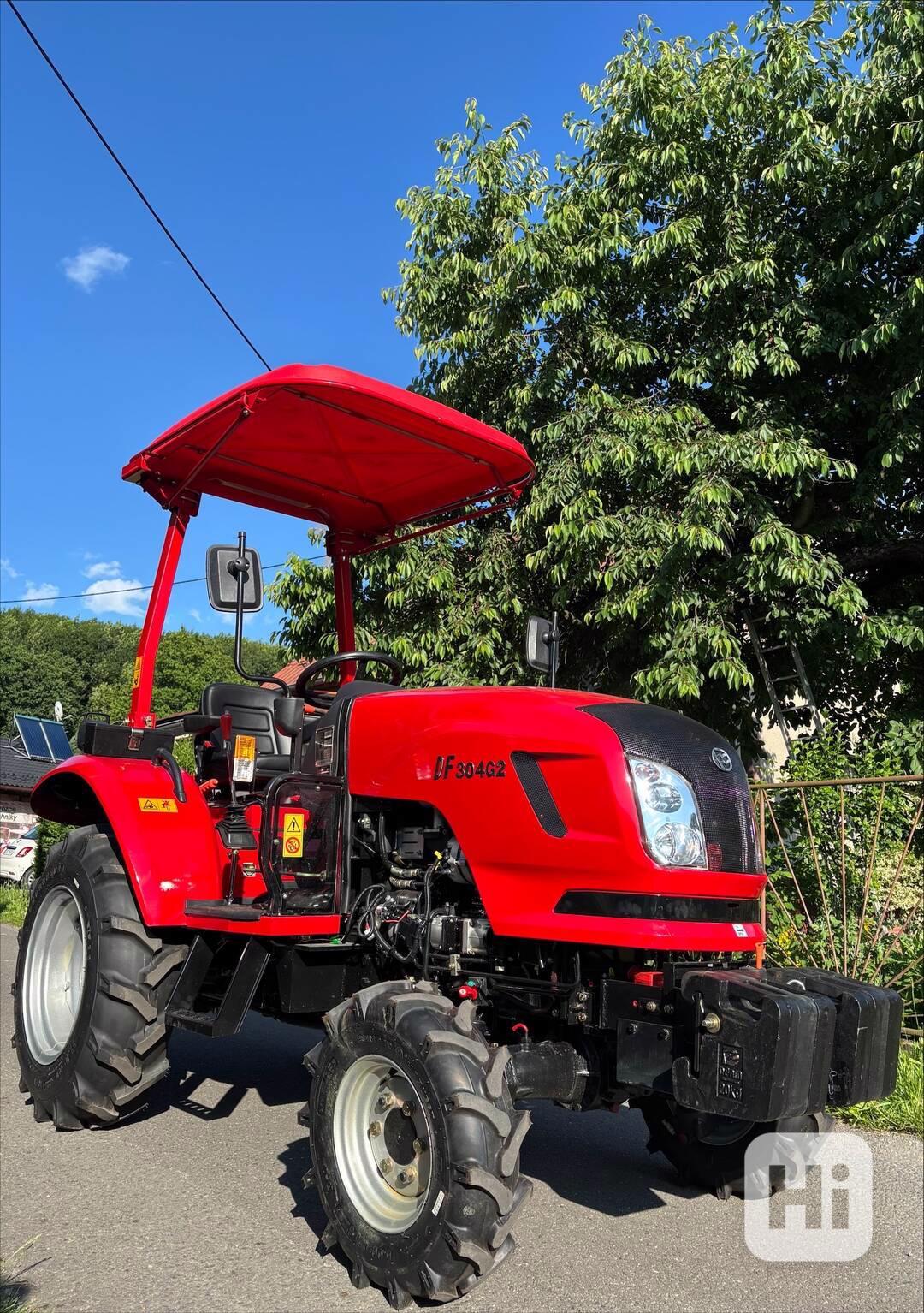 Traktor Dongfeng 304 G2, 4x4, 25 koní - foto 1