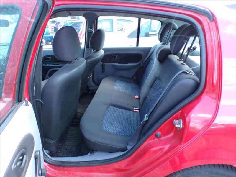 Renault Thalia 1,2 i16v TAŽ.ZAŘ.,POSILOVAČ ŘÍZENÍ - foto 9