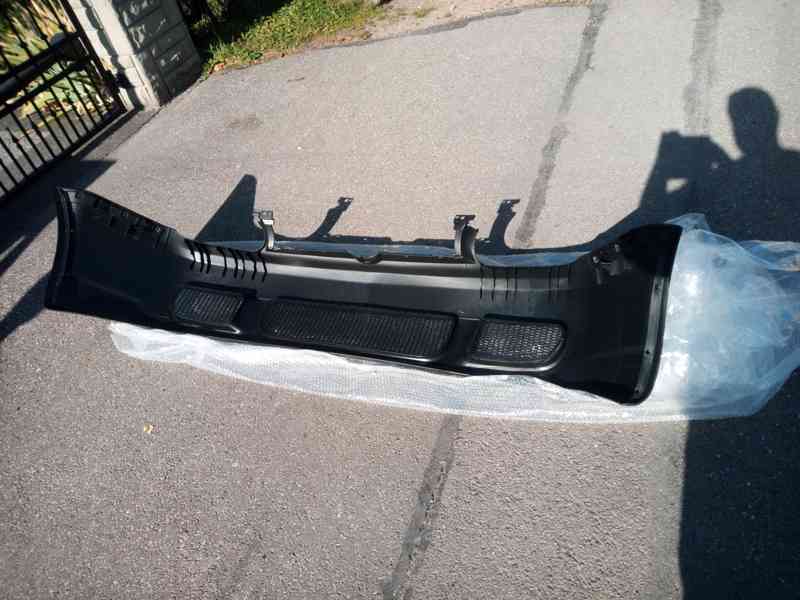 VW Golf 4 přední nárazník R32.. - foto 4