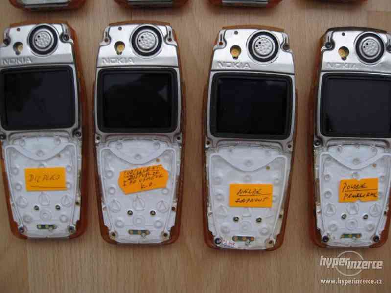 Nokia 3510i - telefony z r. 2003 + náhradní díly - foto 16