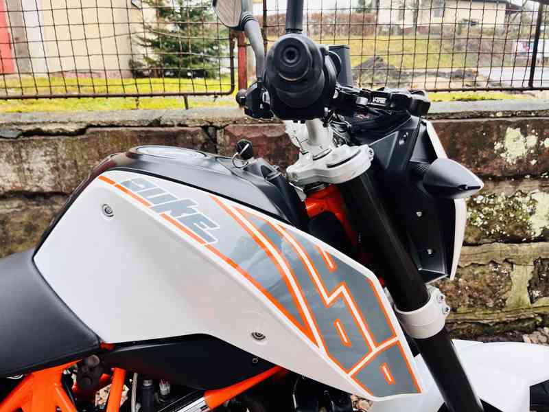 KTM DUKE 690 - 1.Majitel - TOP STAV - foto 4