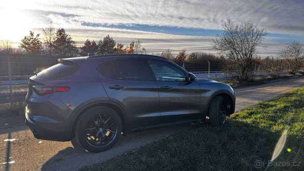 Alfa Romeo Stelvio 2,2   JTDM 154kW Q4 VELOCE 2019 - foto 9