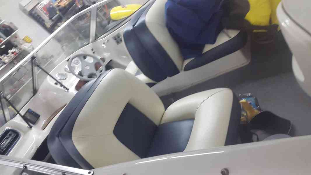 PRODÁM MOTOROVOU LOĎ QUICKSILVER 470 - foto 5