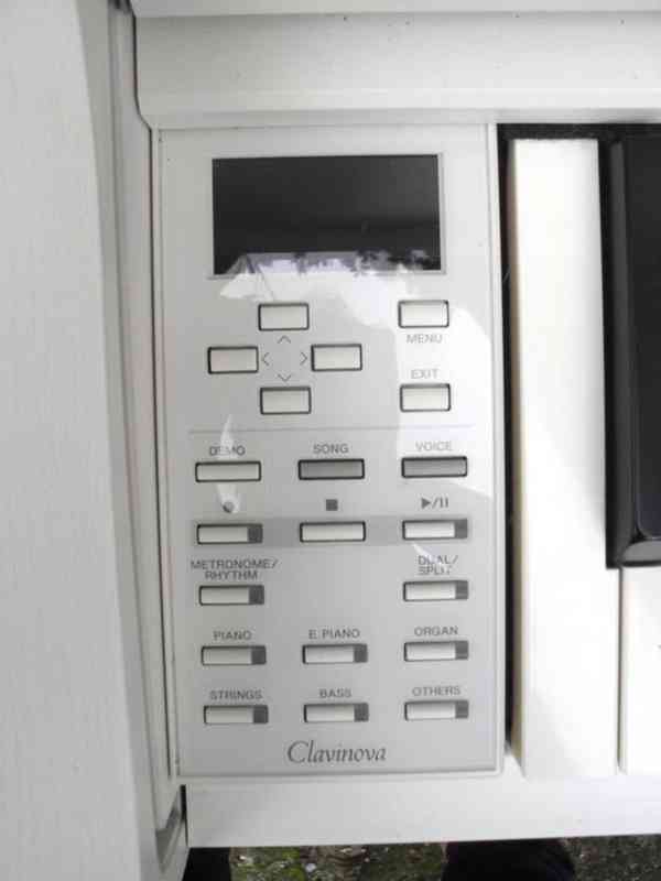 Digitální piano Yamaha Clavinova CLP 545 - foto 6