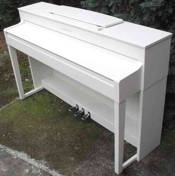 Digitální piano Yamaha Clavinova CLP 545 - foto 8