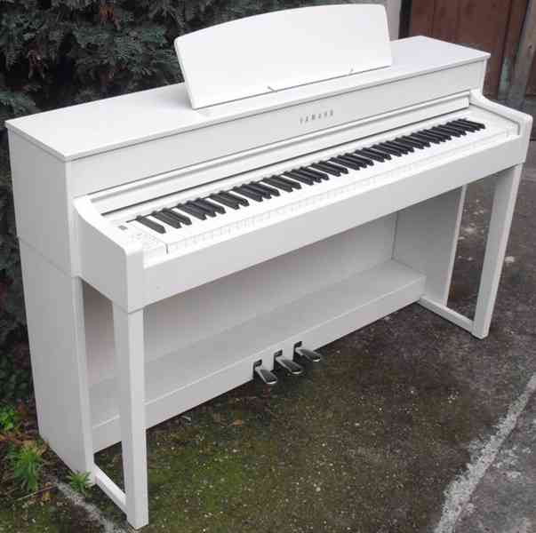 Digitální piano Yamaha Clavinova CLP 545 - foto 3