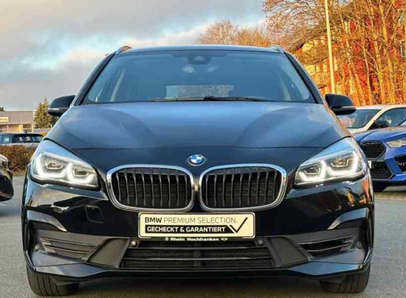 BMW 218i Active Tourer Advantage 4x4 benzín 103kw - foto 6