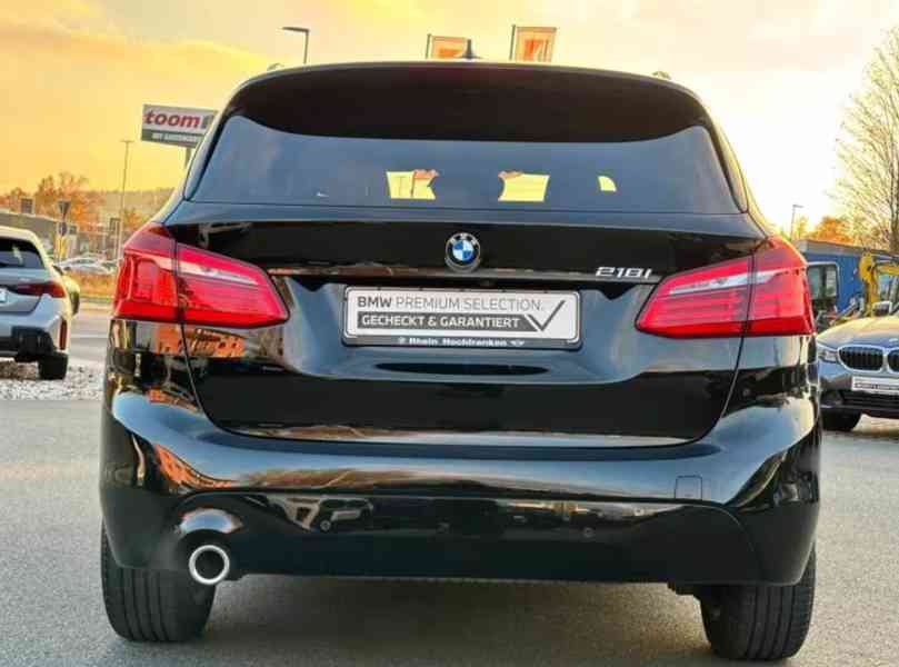 BMW 218i Active Tourer Advantage 4x4 benzín 103kw - foto 7