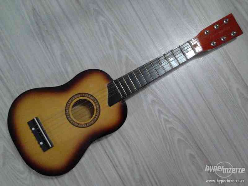 Dětská kytara pro nejmenší- žlutohnědá,délka 63cm - foto 1