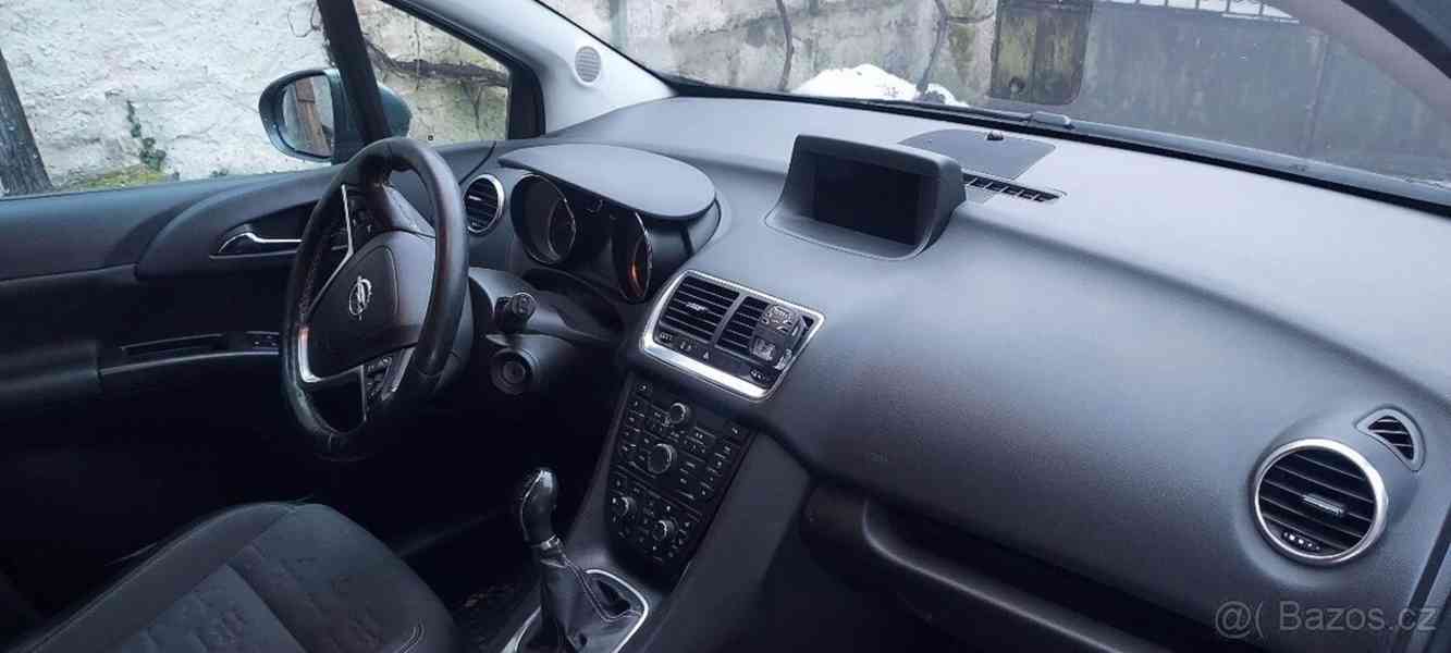 Opel Meriva Turbo - foto 4