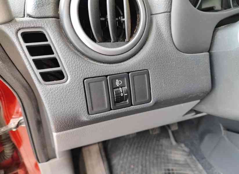 Suzuki SX4 1.6i 4x4 benzín 88kw - foto 11