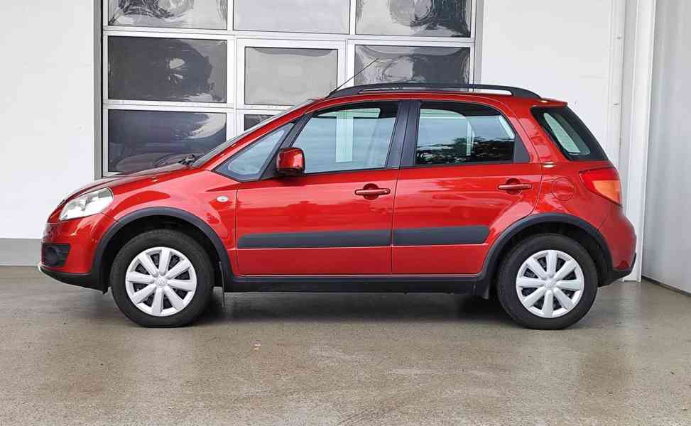 Suzuki SX4 1.6i 4x4 benzín 88kw - foto 3