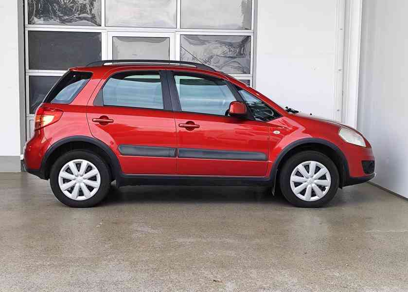 Suzuki SX4 1.6i 4x4 benzín 88kw - foto 22