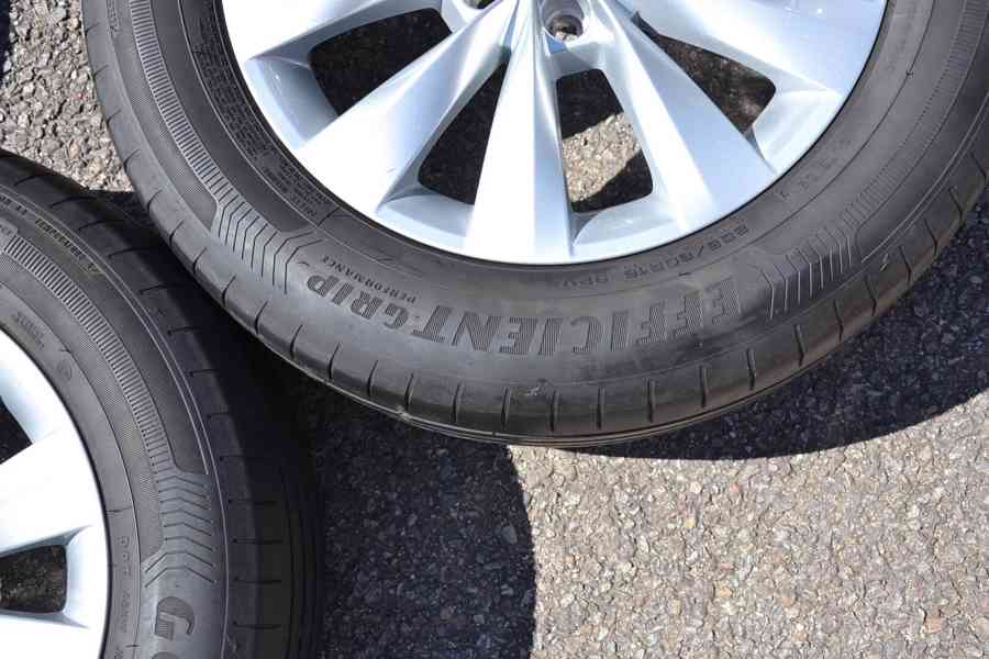 letní ALU sada Š.Kamiq/Scala+ 205/60R16 Bridgestone - foto 7