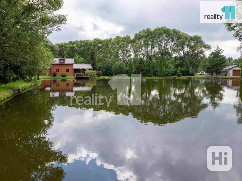 Prodej chovných rybníků s dřevostavbou, pozemek 7266m2, Kostelec u Jihlavy - foto 1
