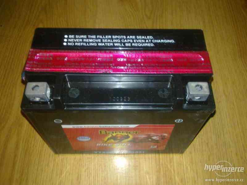 Baterie banner 51821 YTX20L-BS 12V 18Ah - foto 2