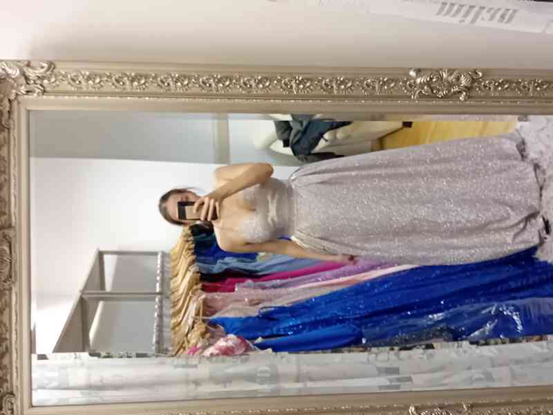 Maturitni šaty  - foto 7