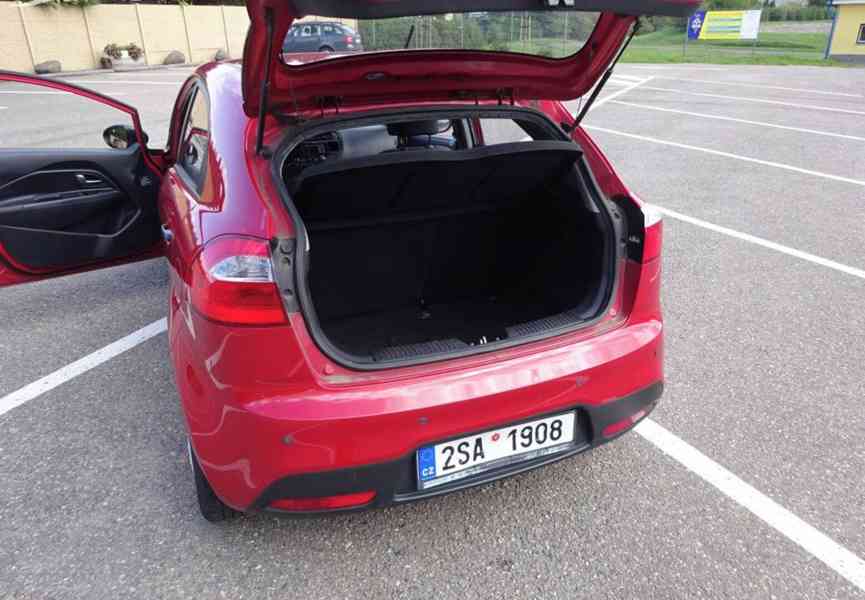 Kia Rio 1.1 CRDI r.v.2012 (55 kw) 2.Maj.Koupeno v ČR - foto 17