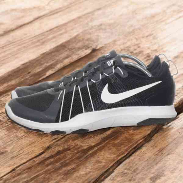 Tenisky Nike Model Free 5.0 TR Fit 5 vel. 42 - foto 1