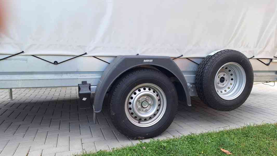 Prodám Sklopný nákladní vozík 1500 kg s plachtou,odpočet DPH - foto 6