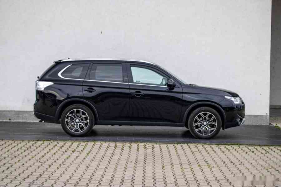 Mitsubishi Outlander 2.2 DI-D Intense+ - foto 4