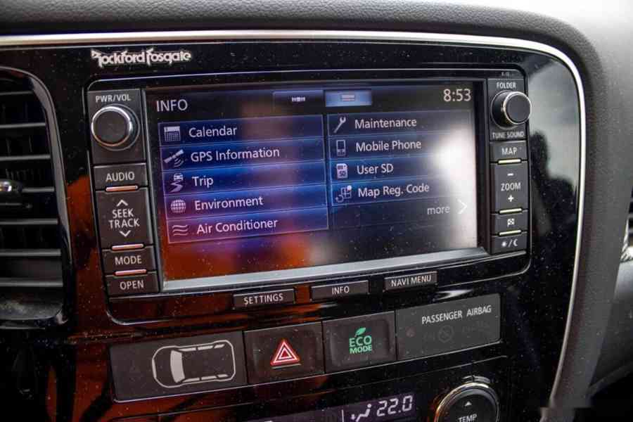 Mitsubishi Outlander 2.2 DI-D Intense+ - foto 20