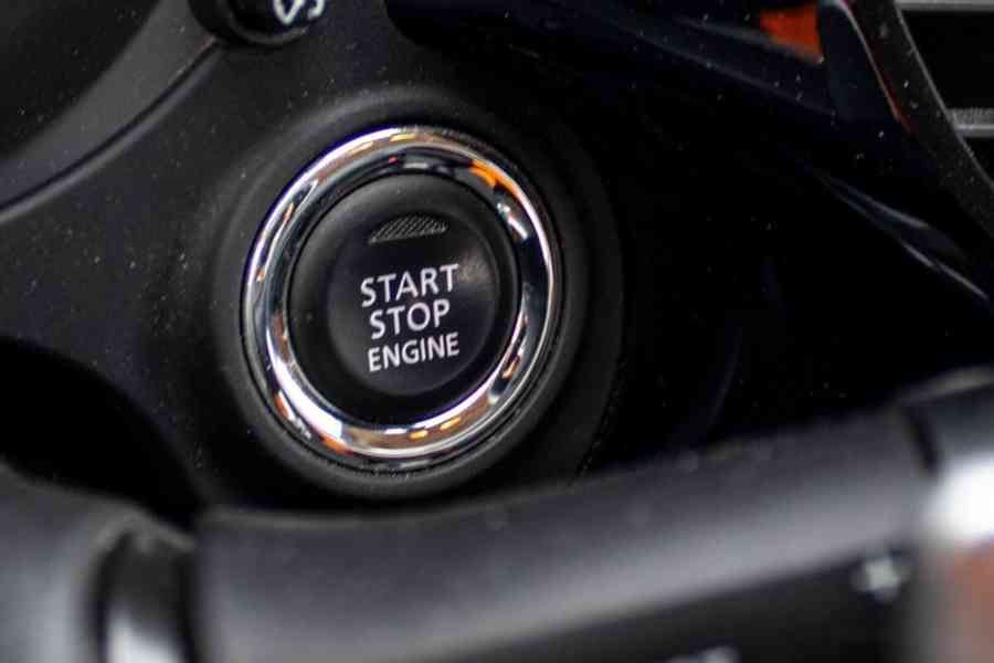 Mitsubishi Outlander 2.2 DI-D Intense+ - foto 18