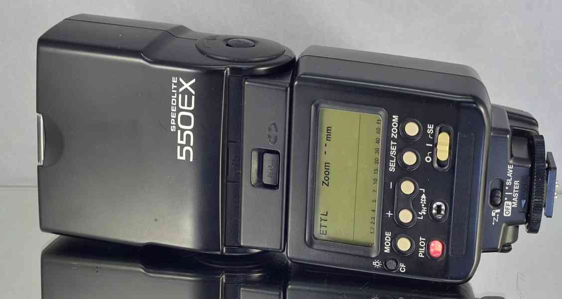 Blesk : Canon Speedlite 550 EX - foto 6