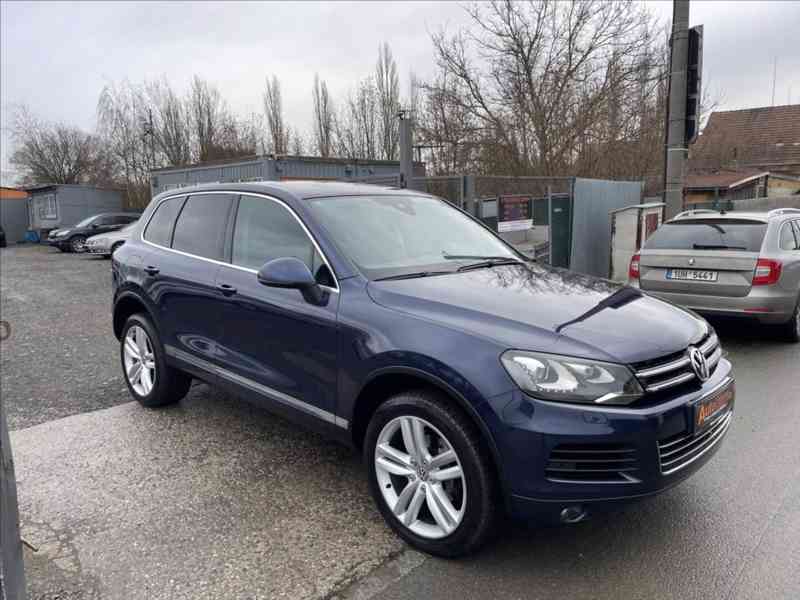 Volkswagen Touareg 3,0 TDi VZDUCH,NAVI,360°KAM. - foto 2