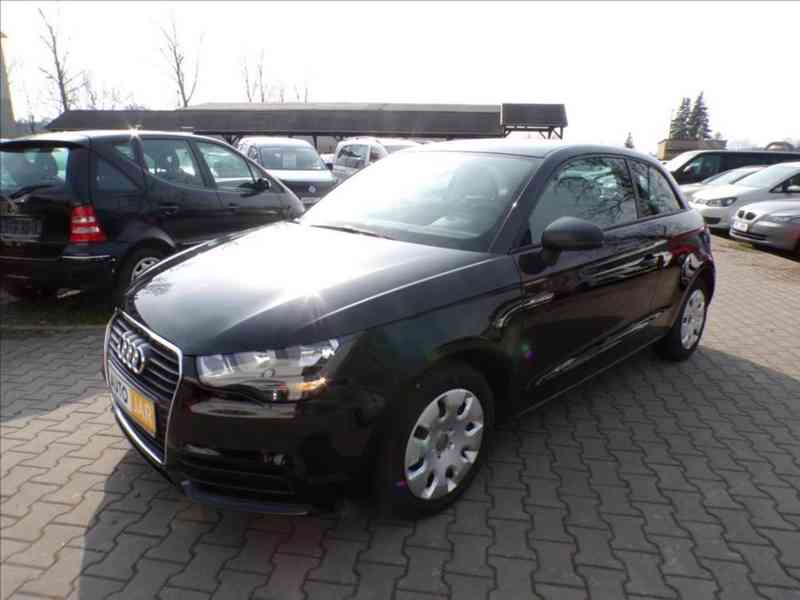 Audi A1 1,2 TFSI SRVISNÍ KNIHA - foto 2