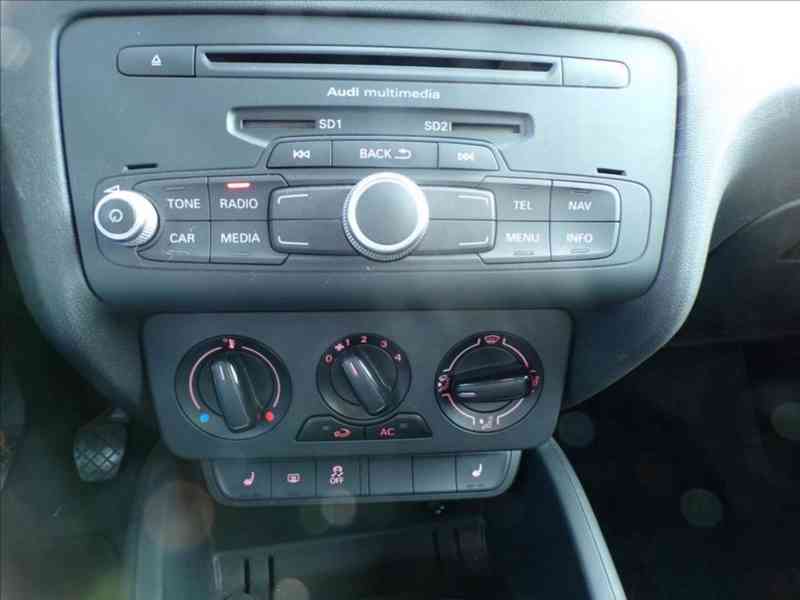 Audi A1 1,2 TFSI SRVISNÍ KNIHA - foto 6