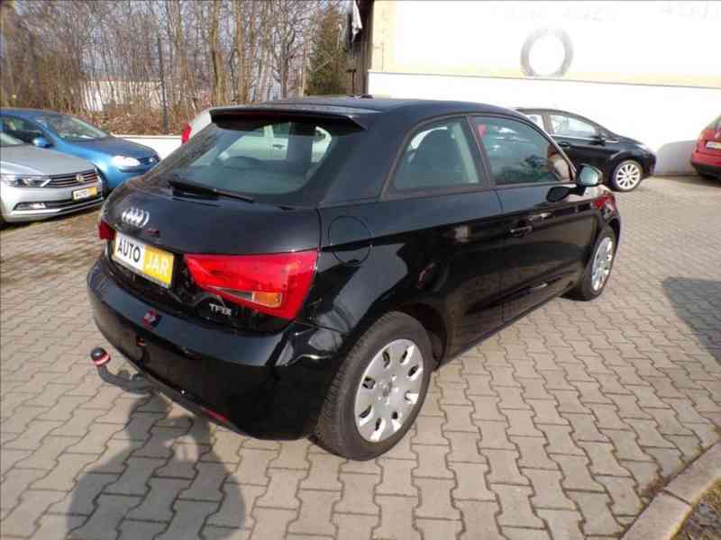 Audi A1 1,2 TFSI SRVISNÍ KNIHA - foto 4