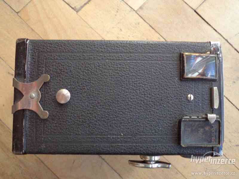Historický Fotoaparát AGFA Box Spezial - Box 64 - foto 3