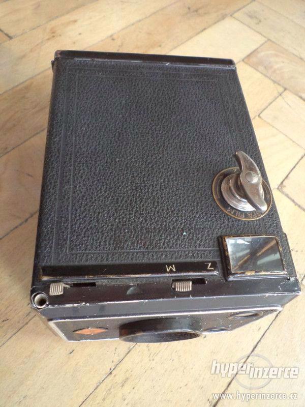 Historický Fotoaparát AGFA Box Spezial - Box 64 - foto 4