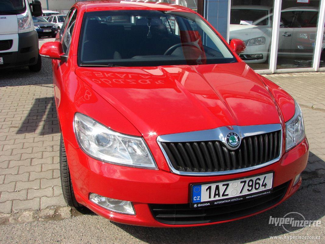 Škoda Octavia 1,2 i (r.v.-2010,1.majitel,serviska) - foto 1
