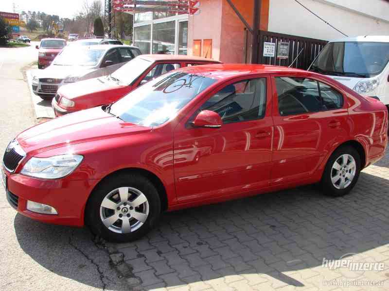 Škoda Octavia 1,2 i (r.v.-2010,1.majitel,serviska) - foto 3