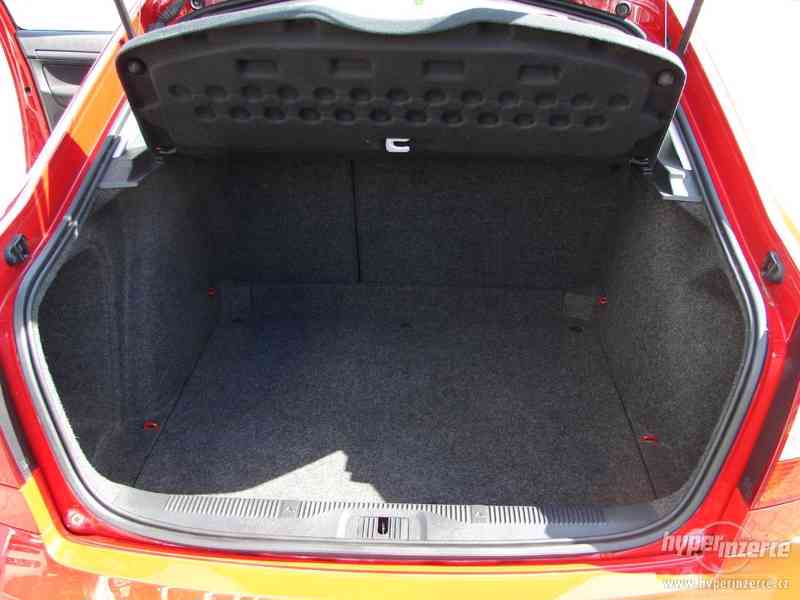 Škoda Octavia 1,2 i (r.v.-2010,1.majitel,serviska) - foto 12