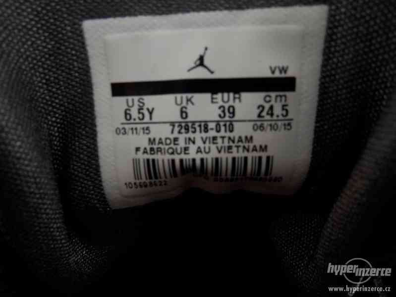 Jordan Nike Dámske Boty - foto 2