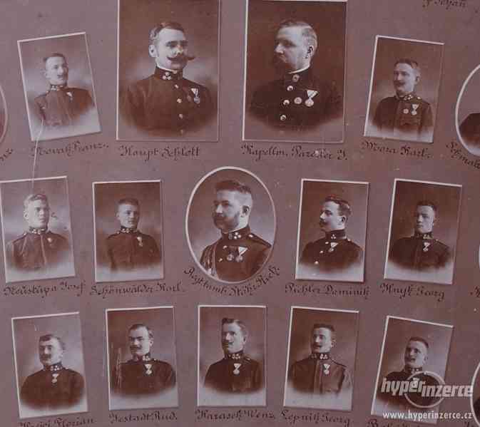 Stará fotografie - armáda - vojenská kapela 1909 - foto 2