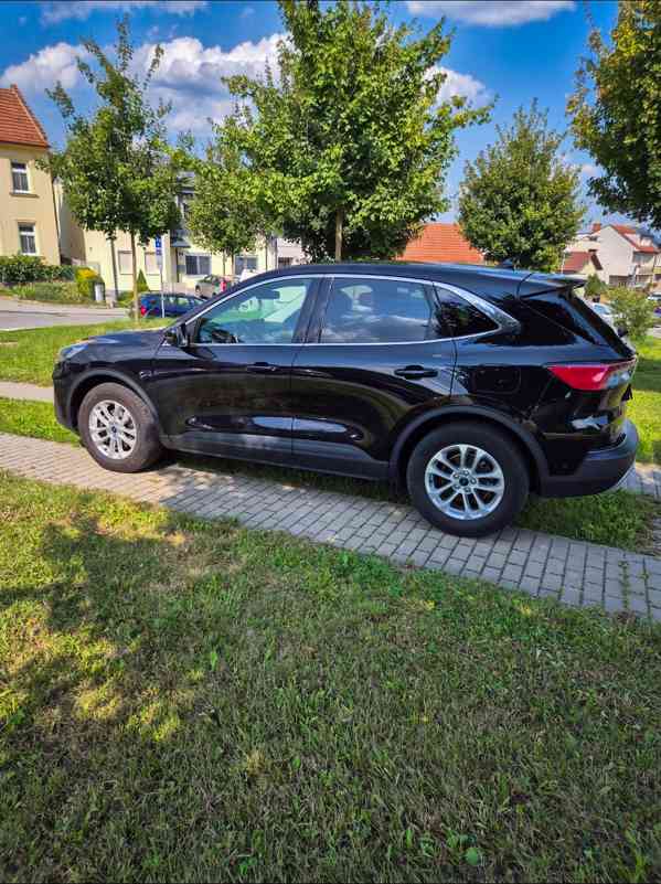 Ford Kuga TITANIUM X 2.0 TDCi 140 kW | 4x4 | AT | DPH | TOP - foto 4