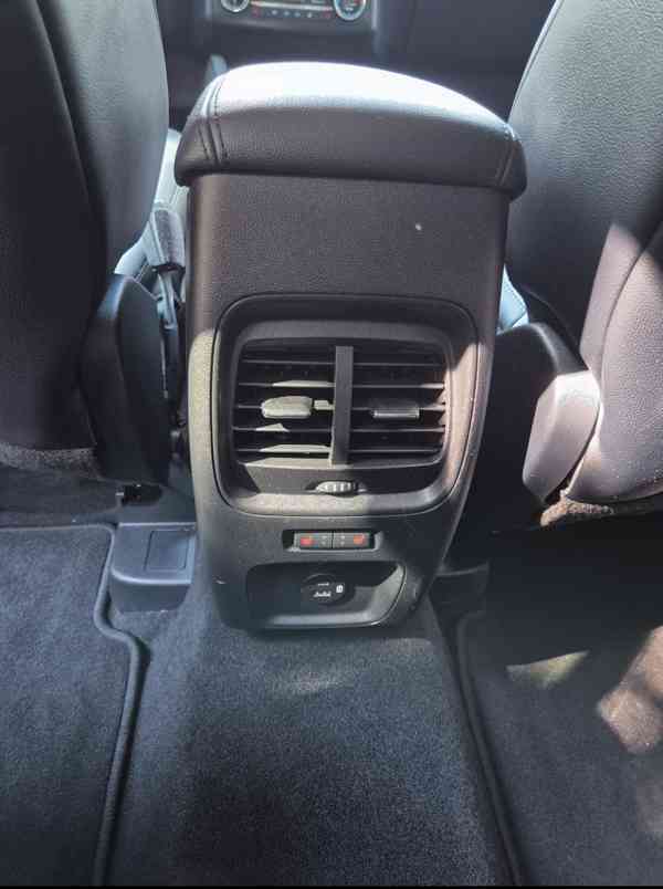 Ford Kuga TITANIUM X 2.0 TDCi 140 kW | 4x4 | AT | DPH | TOP - foto 17