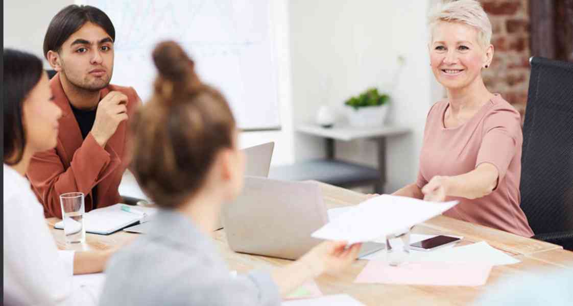 Máte problém s vysokými měsíčními splátkami úvěru? - foto 5